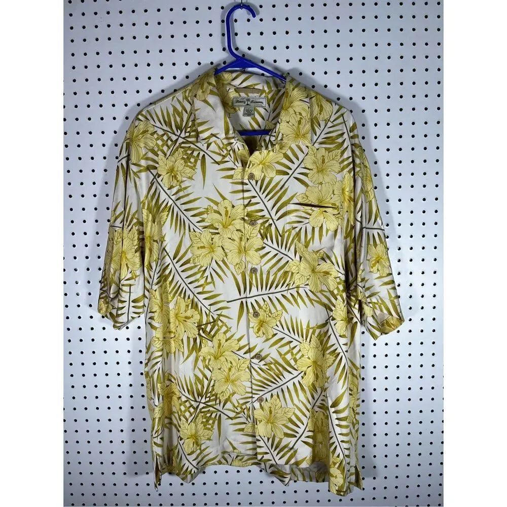 Tommy Bahama Hawaiian floral button down silk shirt size L